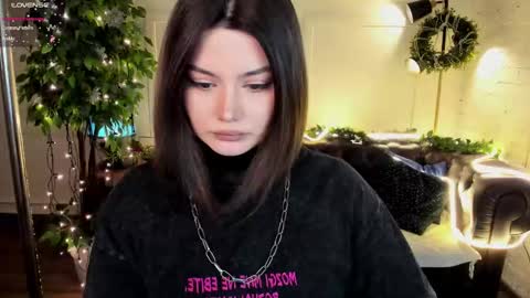 Mon Mon online show from 17, 12, 2025