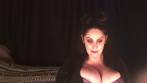 Snapshot of black_pearls chatting on 29, 5, 2026 Sarah online show from 29, 5, 2026