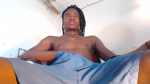 Snapshot of black_raiden chatting on 15, 10, 2025 black raiden online show from 15, 10, 2025