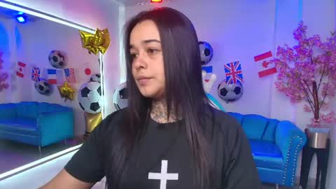 Snapshot of black_roseee chatting on 26, 6, 2026 Rousse online show from 26, 6, 2026