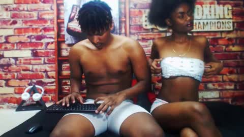 Snapshot of blackandaxel chatting on 14, 12, 2025 BlackAndAxel online show from 14, 12, 2025