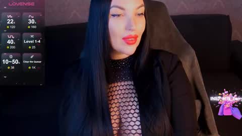 Snapshot of blackberry_star chatting on 14, 12, 2025 blackberry_star online show from 14, 12, 2025