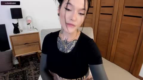 Snapshot of blackcybergirl chatting on 6, 1, 2026 Inst Blackcybergirl online show from 6, 1, 2026