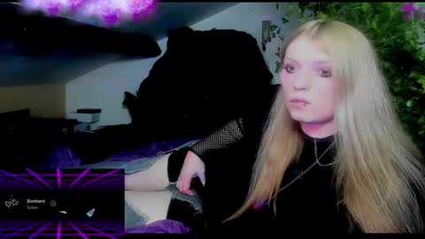 Morgane online show from 8, 12, 2024