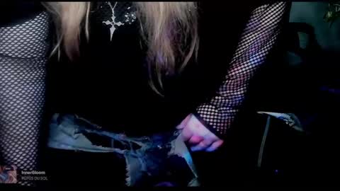 Morgane online show from 23, 2, 2025