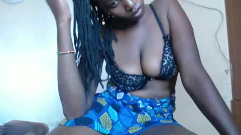 Snapshot of blackmelaninso chatting on 5, 1, 2025 Blackmelan online show from 5, 1, 2025