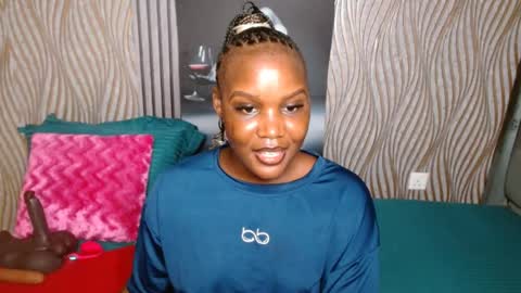 Smiley sylivia online show from 13, 6, 2026