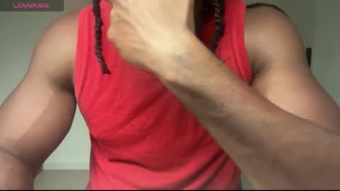 blackmuscles77 online show from 11, 3, 2026