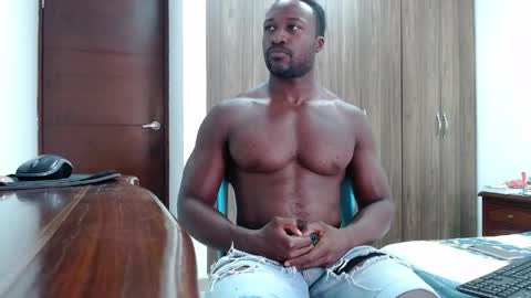 Twtter 1MikeBeckford            Onlyfns beckfordmike online show from 19, 5, 2026