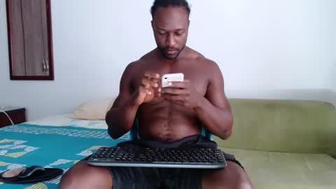 Snapshot of blacknikes chatting on 1, 7, 2026 Twtter 1MikeBeckford Onlyfns beckfordmike online show from 1, 7, 2026