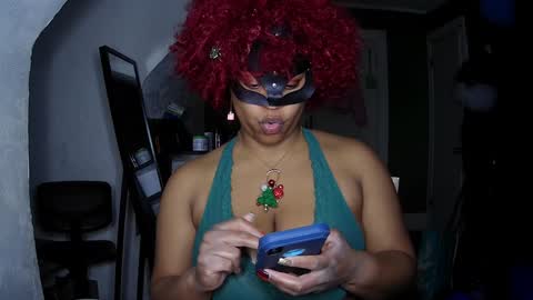 Snapshot of blacksirenqueen chatting on 14, 12, 2024 Queen Siren online show from 14, 12, 2024