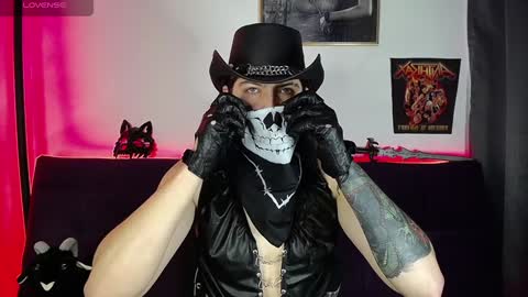 Snapshot of blackwolf_6 chatting on 17, 1, 2025 Dave online show from 17, 1, 2025