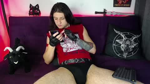 Snapshot of blackwolf_6 chatting on 28, 1, 2025 Dave online show from 28, 1, 2025