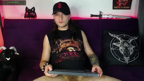 Snapshot of blackwolf_6 chatting on 30, 1, 2025 Dave online show from 30, 1, 2025