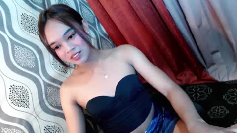 sweetyluna online show from 2, 1, 2025
