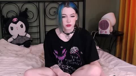 Snapshot of blacky_tea chatting on 5, 2, 2025 blacky_tea online show from 5, 2, 2025