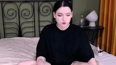 Snapshot of blacky_tea chatting on 3, 3, 2025 blacky_tea online show from 3, 3, 2025