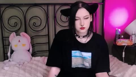 Snapshot of blacky_tea chatting on 20, 10, 2025 blacky_tea online show from 20, 10, 2025