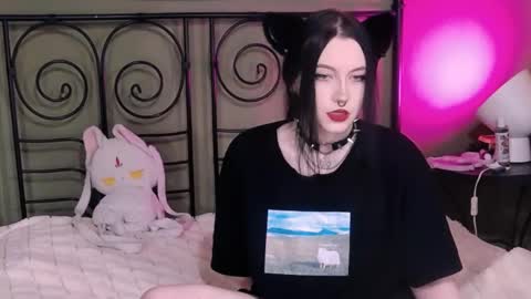 Snapshot of blacky_tea chatting on 31, 10, 2025 blacky_tea online show from 31, 10, 2025