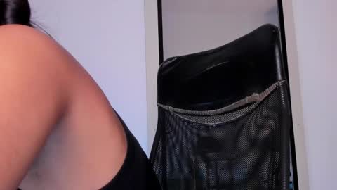 Snapshot of blackywhiite chatting on 8, 11, 2025 GRACE online show from 8, 11, 2025