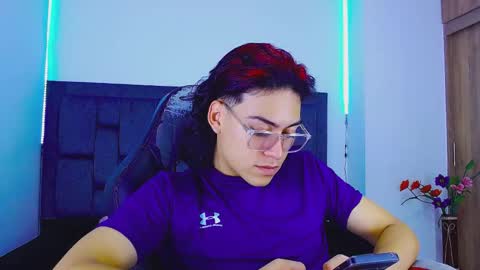 Snapshot of blade_sensual chatting on 17, 10, 2025 blade_sensual online show from 17, 10, 2025