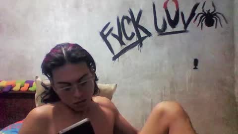 Snapshot of blade_sensual chatting on 17, 12, 2025 blade_sensual online show from 17, 12, 2025