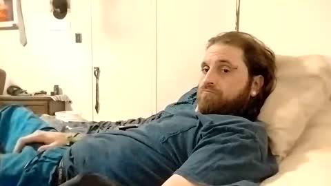 Snapshot of blahblam420 chatting on 8, 10, 2025 blahblam420 online show from 8, 10, 2025