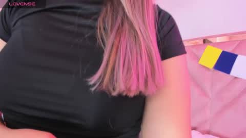 Snapshot of blairjones_ chatting on 27, 9, 2025 blairjones_ online show from 27, 9, 2025