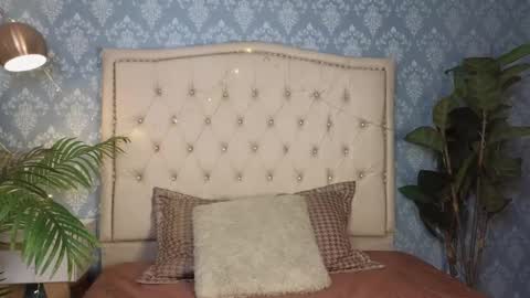 Blake Blossom  online show from 4, 2, 2026