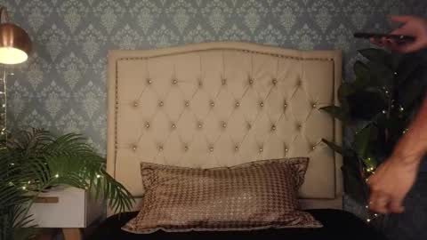 Blake Blossom  online show from 5, 2, 2026