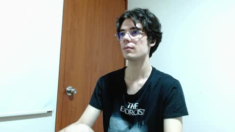 Snapshot of blakeshatter chatting on 5, 1, 2025 blakeshatter online show from 5, 1, 2025