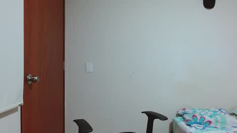 Snapshot of blakeshatter chatting on 9, 1, 2025 blakeshatter online show from 9, 1, 2025