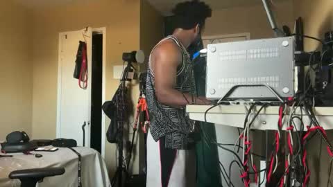 Blackjag00 online show from 18, 9, 2025