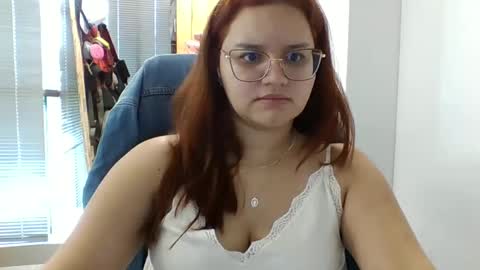 Snapshot of blanquita102530 chatting on 1, 10, 2025 Lary online show from 1, 10, 2025