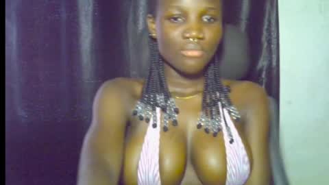 Snapshot of blaq_melanin chatting on 5, 6, 2026 nikky00 online show from 5, 6, 2026