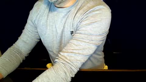 Snapshot of blaxxxima chatting on 14, 10, 2025 blaxxxima online show from 14, 10, 2025