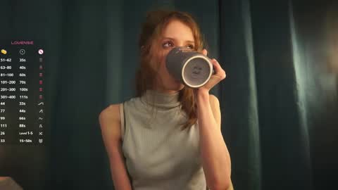 Snapshot of blissemily_ chatting on 28, 4, 2026 Emily online show from 28, 4, 2026