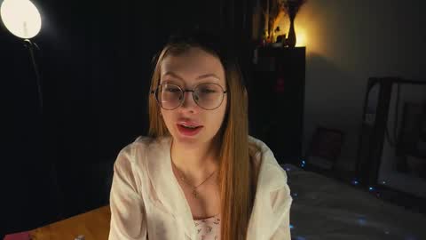  LiLy online show from 12, 1, 2026