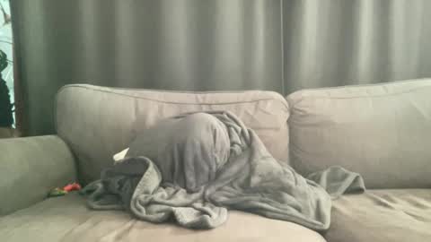 BlIdoL online show from 6, 11, 2025