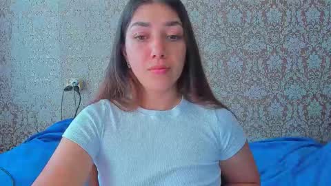 Snapshot of bloemetjes chatting on 3, 10, 2025 bloemetjes online show from 3, 10, 2025