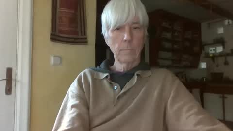 Snapshot of blomkuk chatting on 2, 11, 2025 blomkuk online show from 2, 11, 2025