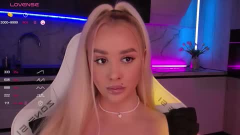 Lana online show from 26, 10, 2025