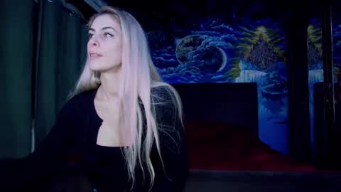 Snapshot of blonde4pasion chatting on 7, 3, 2025 blonde4pasion online show from 7, 3, 2025
