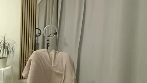 Snapshot of blonde_angel20 chatting on 11, 2, 2026 Nicole online show from 11, 2, 2026