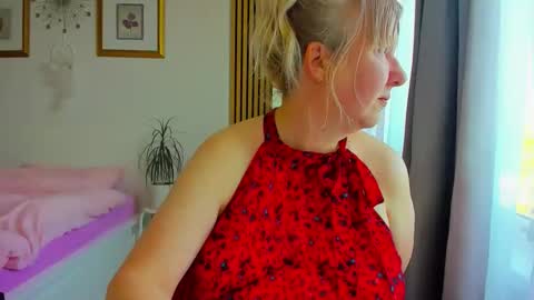 Nicole online show from 15, 5, 2026