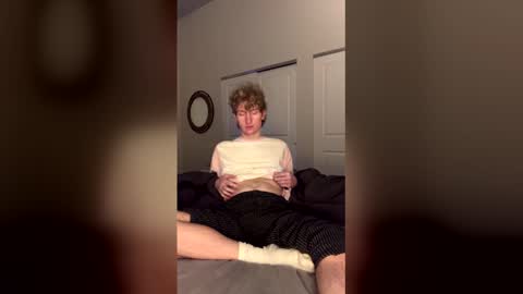 Snapshot of blonde_boi99 chatting on 4, 2, 2026 Blondie online show from 4, 2, 2026