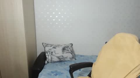 Mr Blond online show from 8, 12, 2024