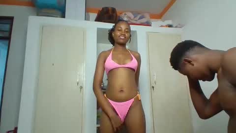 Snapshot of blondebarbiey chatting on 7, 4, 2026 blonde online show from 7, 4, 2026