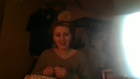 Gia  online show from 6, 3, 2025