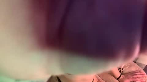 Gia  online show from 12, 10, 2025